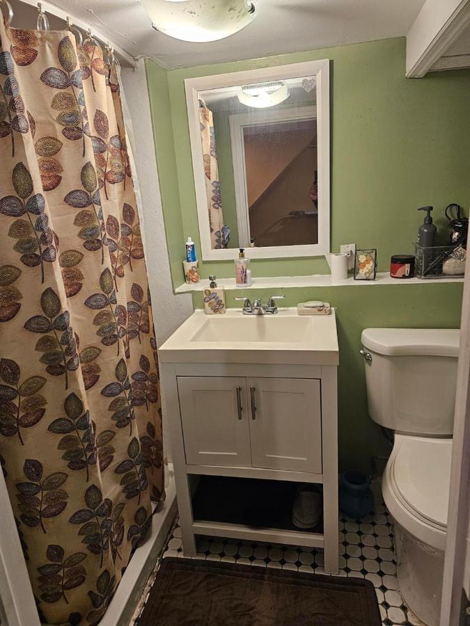 Warm Queens Apartment 5 Min From Laguardia 1 Min From Train New York Eksteriør billede