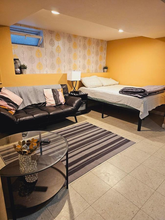 Warm Queens Apartment 5 Min From Laguardia 1 Min From Train New York Eksteriør billede